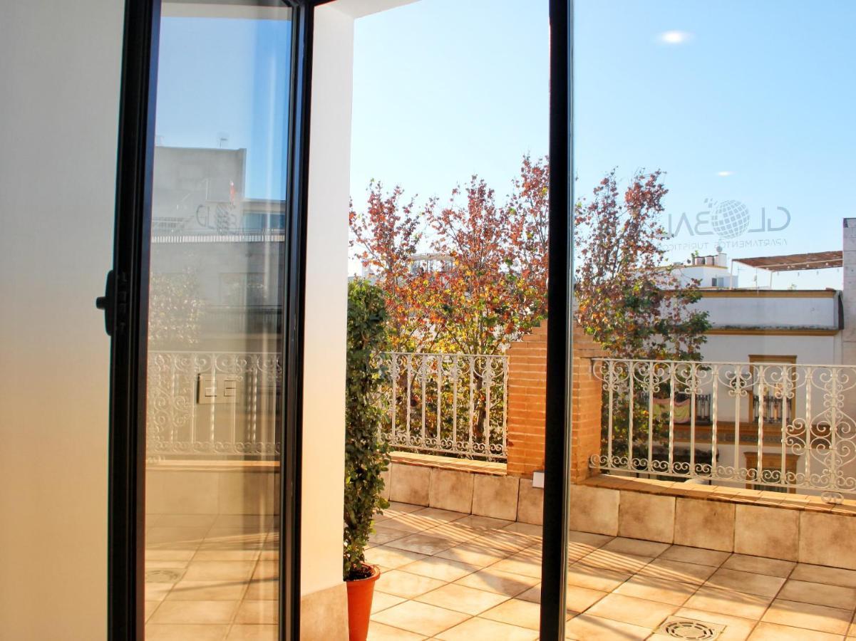 Adriano Apartments Севилья Экстерьер фото